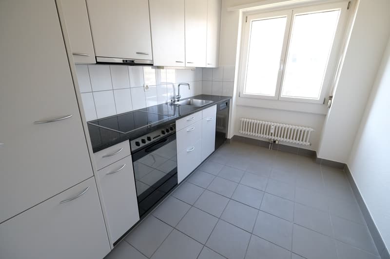 Küche (Beispielfoto aus baugleicher Wohnung, Abweichungen sind möglich)