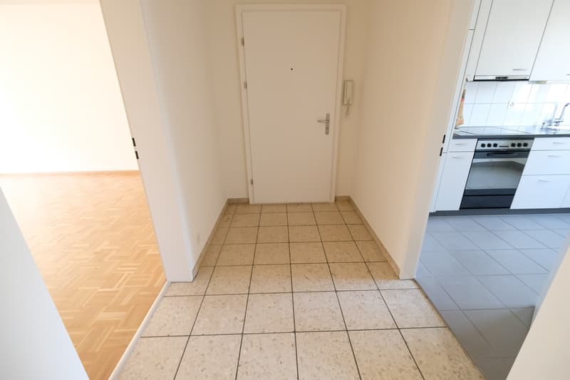 Korridor / Eingang (Beispielfoto aus baugleicher Wohnung, Abweichungen sind möglich)
