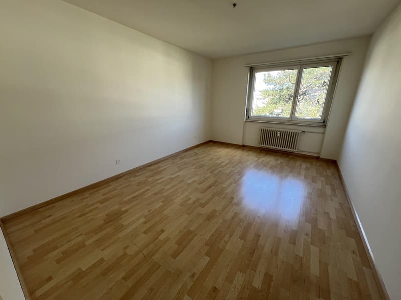 Zimmer 1 (Beispielfoto aus baugleicher Wohnung; Abweichungen sind möglich)