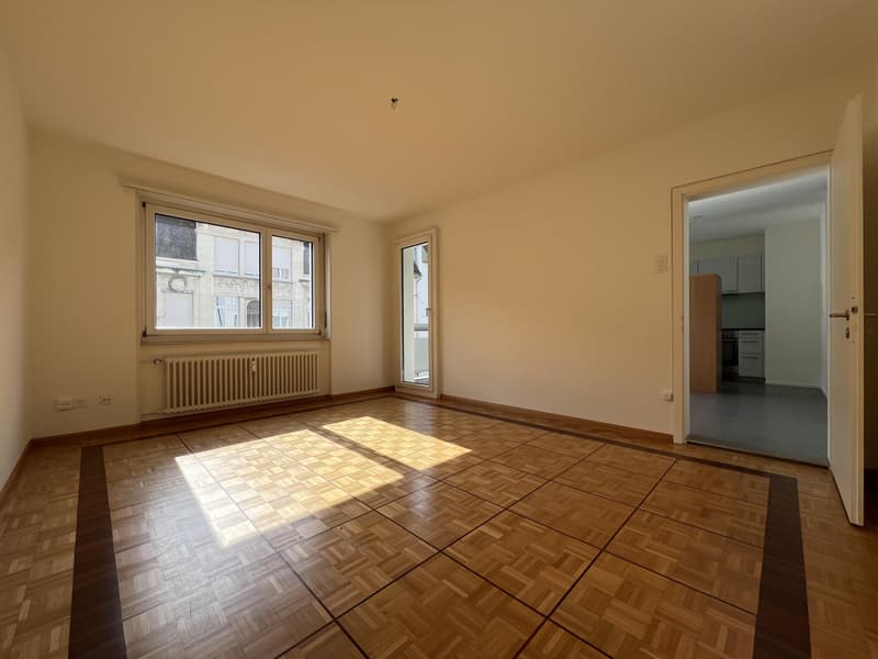Wohnzimmer (Beispielfoto aus baugleicher Wohnung; Abweichungen sind möglich)