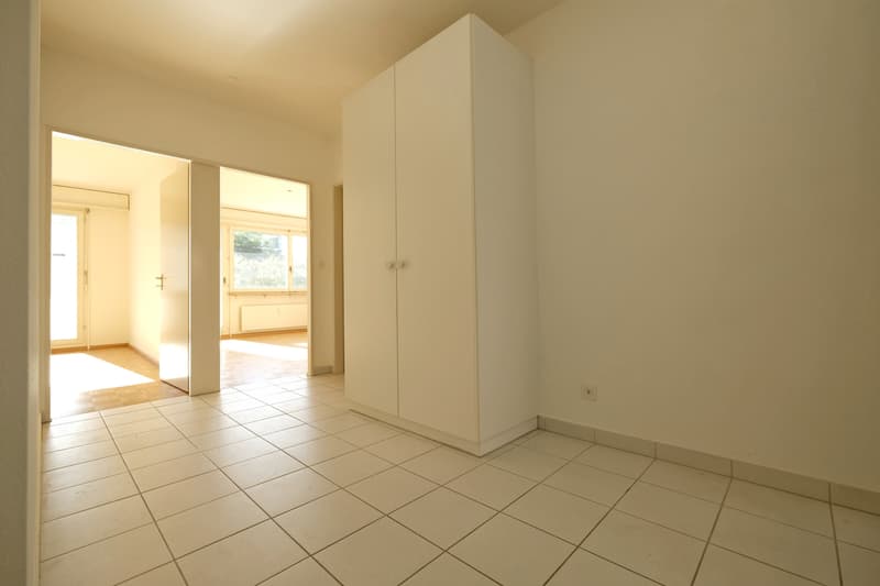 Korridor / Eingang (Beispielfoto aus baugleicher Wohnung; Abweichungen sind möglich)