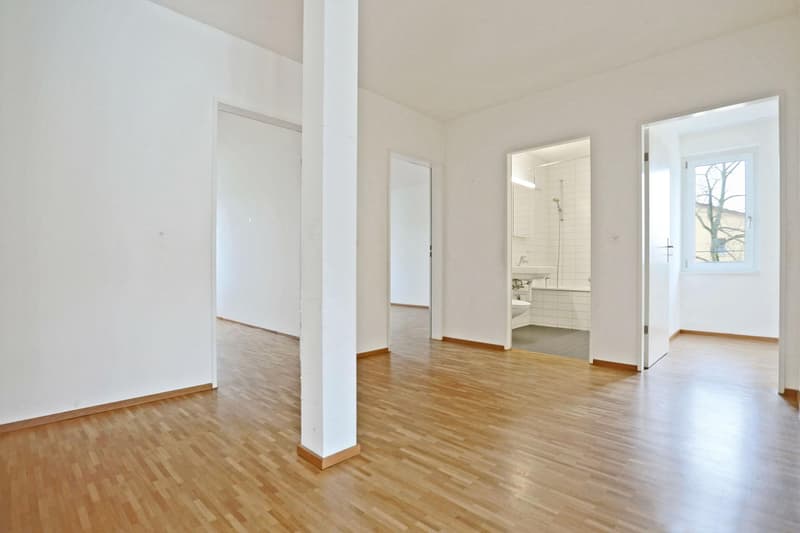 Korridor / Eingang (Beispielfoto aus baugleicher Wohnung; Abweichungen sind möglich)