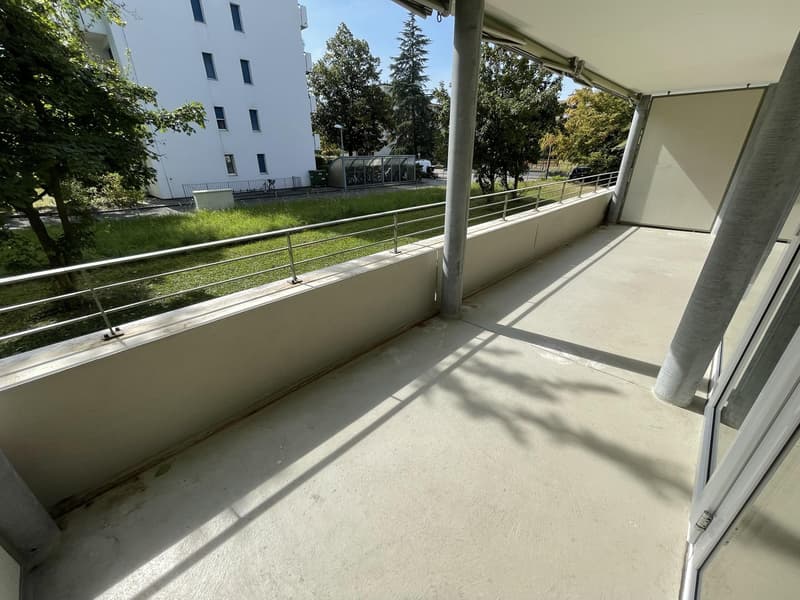 Balkon (Beispielfoto aus baugleicher Wohnung; Abweichungen sind möglich)