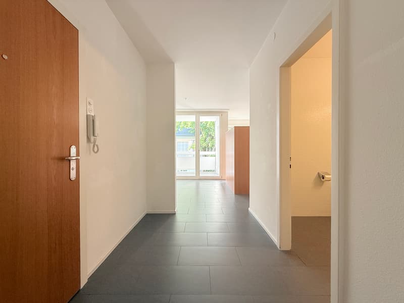 Eingang (Beispielfoto aus baugleicher Wohnung; Abweichungen sind möglich)