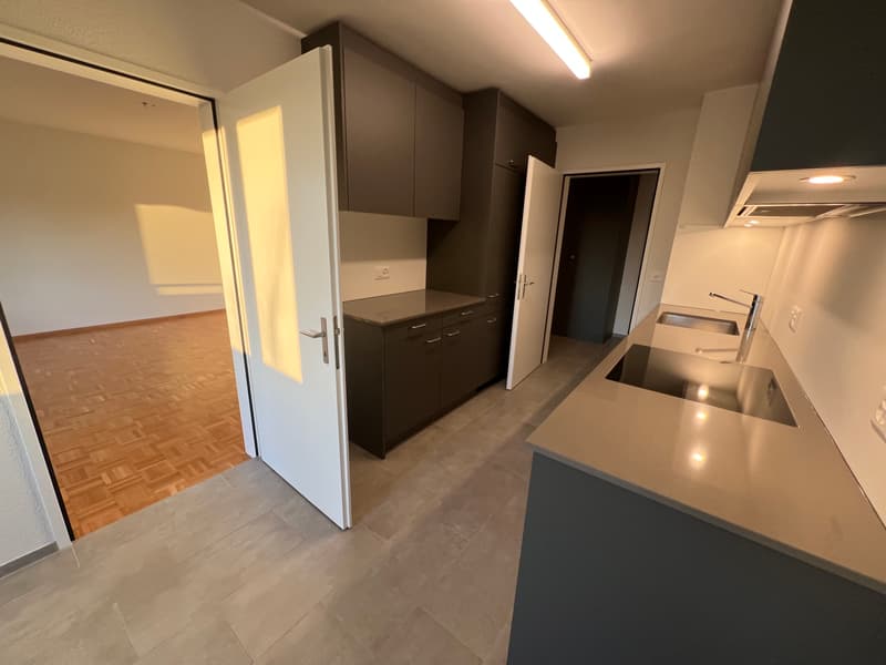 Küche (Beispielfoto aus baugleicher Wohnung; Abweichungen sind möglich)