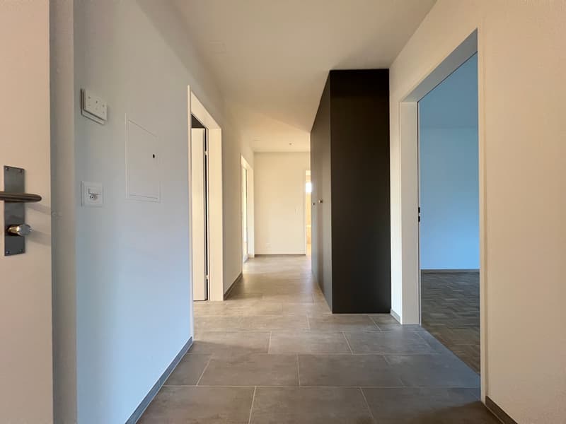 Korridor / Eingang (Beispielfoto aus baugleicher Wohnung; Abweichungen sind möglich)