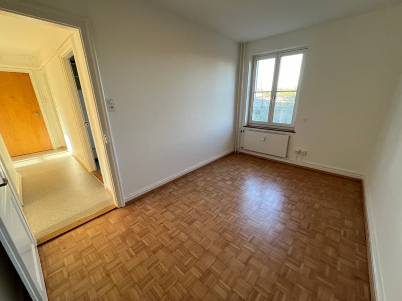 Zimmer 1 (Beispielfoto aus baugleicher Wohnung; Abweichungen sind möglich)