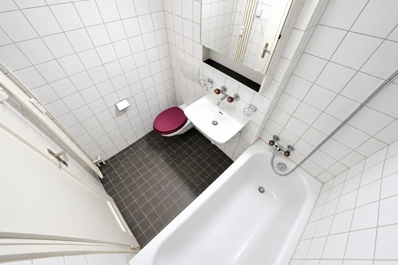 Badezimmer (Beispielaufnahme auf baugleicher Wohnung; Abweichungen sind möglich)