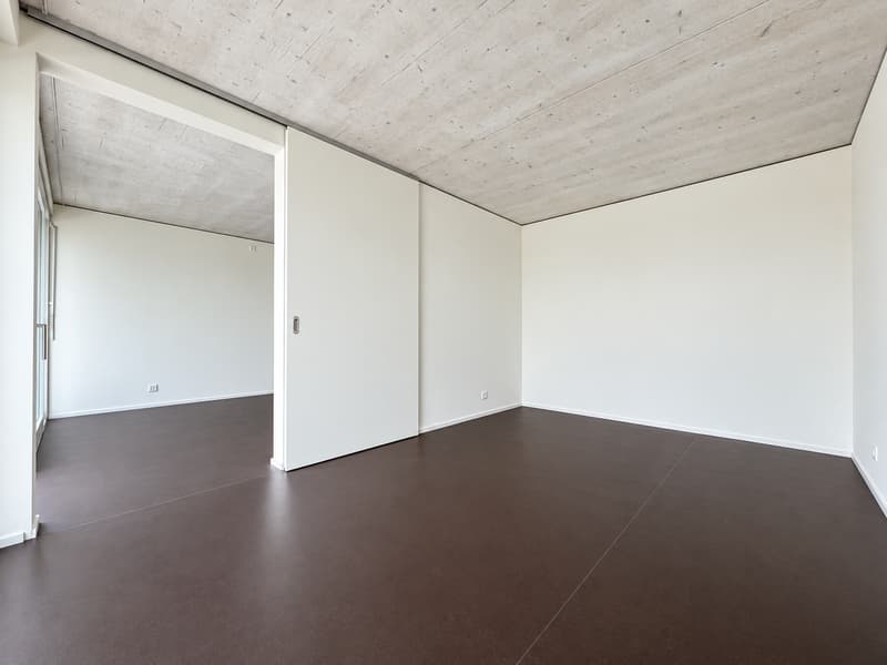 Zimmer (Foto aus baugleicher Wohnung; kleinere Abweichungen sind möglich)