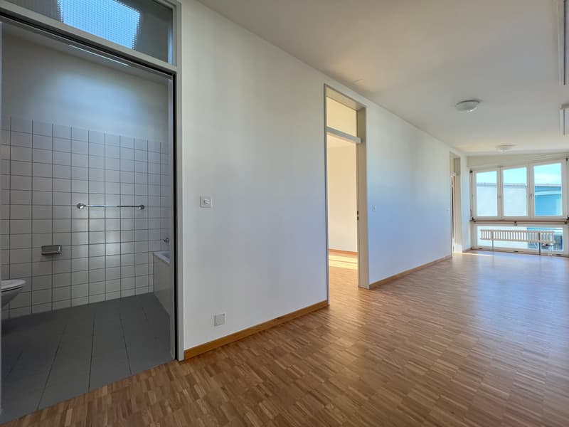 Korridor (Beispielfoto aus baugleicher Wohnung; Abweichungen sind möglich)