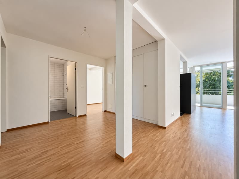 Korridor / Eingang (Beispielfoto aus baugleicher Wohnung; Abweichungen sind möglich)