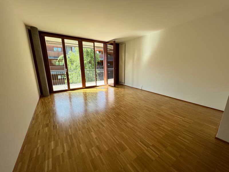 Wohnzimmer (Beispielfoto aus baugleicher Wohnung; Abweichungen sind möglich)