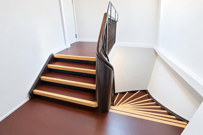 Eingang / Treppe