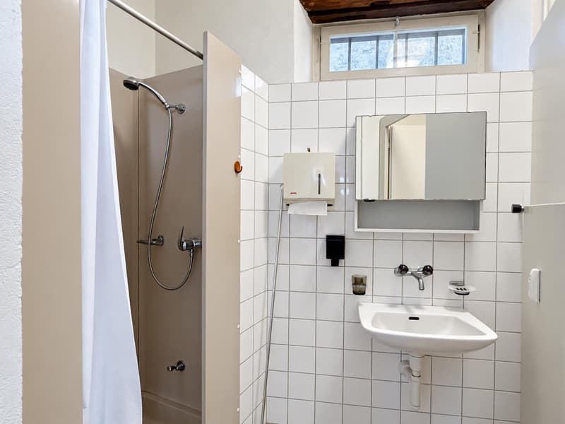 Dusche/Lavabo
