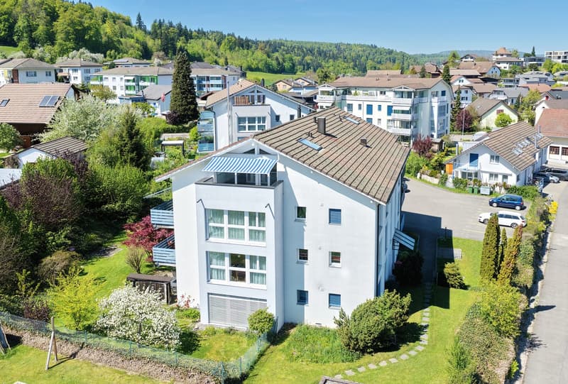 Attractive 6 ½-room maisonette apartment with 2 balconies in a quiet and sunny central location (4)