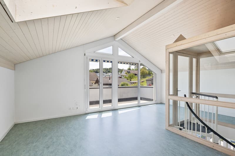 Attractive 6 ½-room maisonette apartment with 2 balconies in a quiet and sunny central location (15)