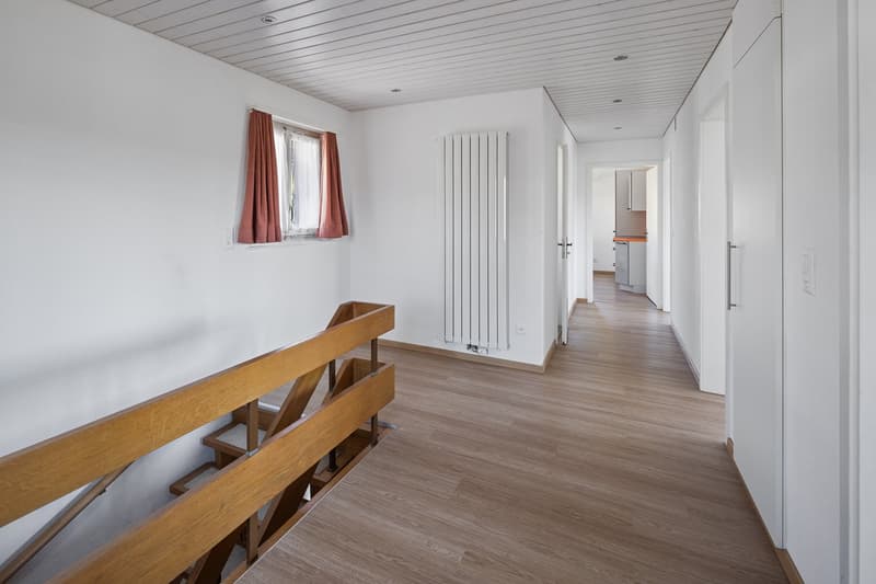 Spacious house for a family, for multi-generational living or living and working (18)