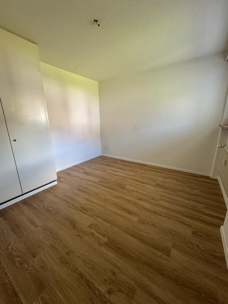 Appartement 3 pièces lumineux dans un quartier calme à Bellach (8)