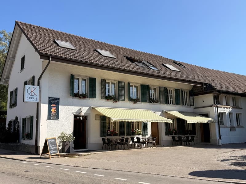 Ristorante "Kreuz" - osteria di villaggio moderna con tradizione (1)