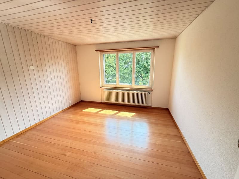 Attraktive 3½-Zimmer-Wohnung mit Terrasse im beliebten Steingrubequartier (7)