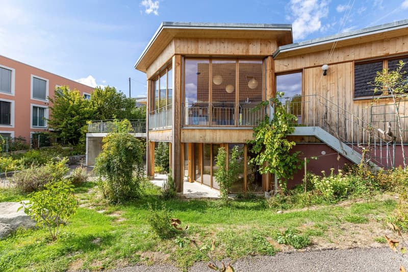 Modernes Wohnhaus mit separater Wohneinheit, Lift, Photovoltaik und viel Flexibilität (2)