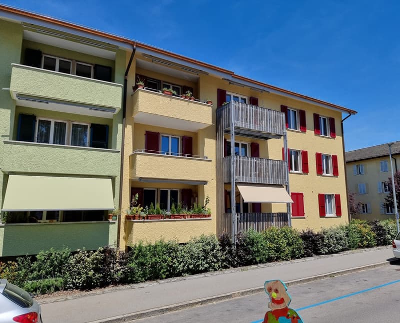 Very bright, sunny 2-room single apartment on the ground floor (1)