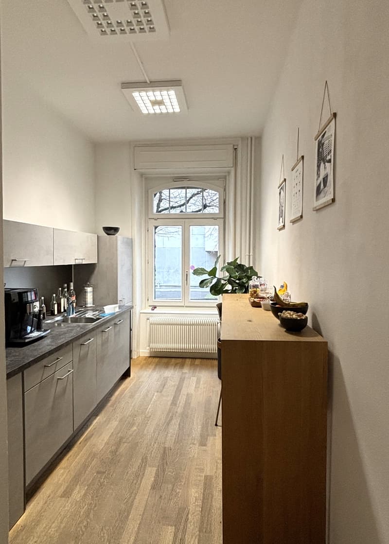Locaux de bureau représentatifs à Monbijou (9)