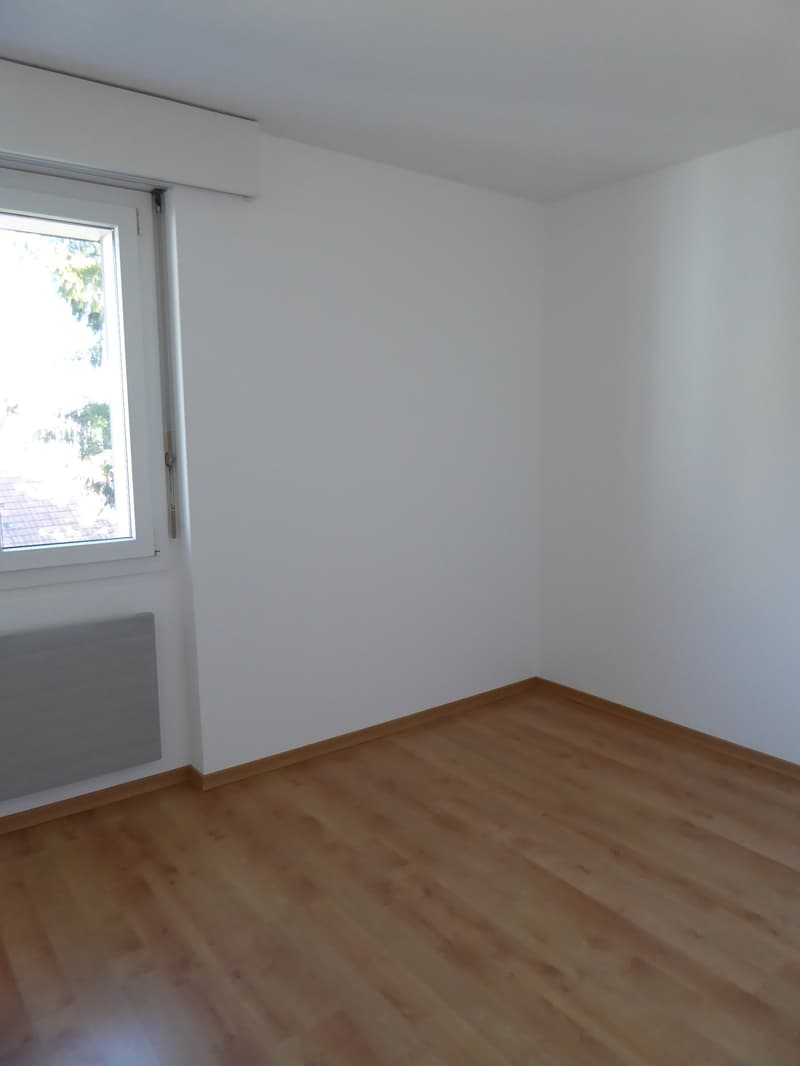 Appartement lumineux 4.5 pièces avec balcon spacieux (9)