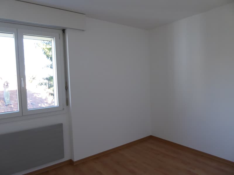 Appartement lumineux 4.5 pièces avec balcon spacieux (10)