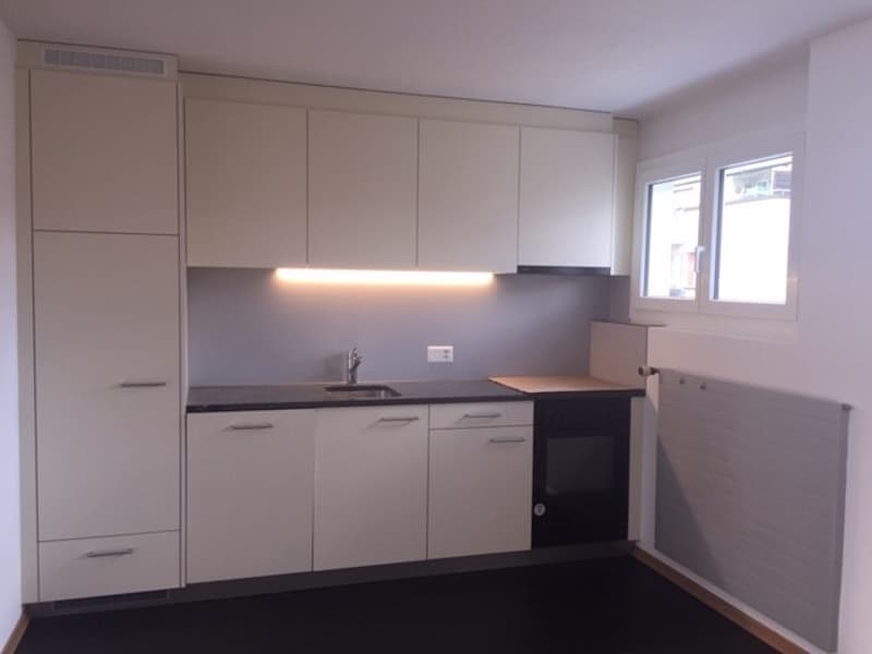 Helle 4.5-Zimmerwohnung mit grosszügigem Balkon (2)