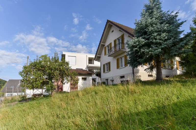Bauland mit Altliegenschaft an bevorzugter Aussichtslage (3)