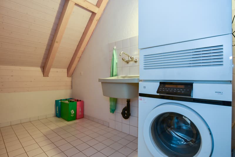 Reduit mit WT und Lavabo