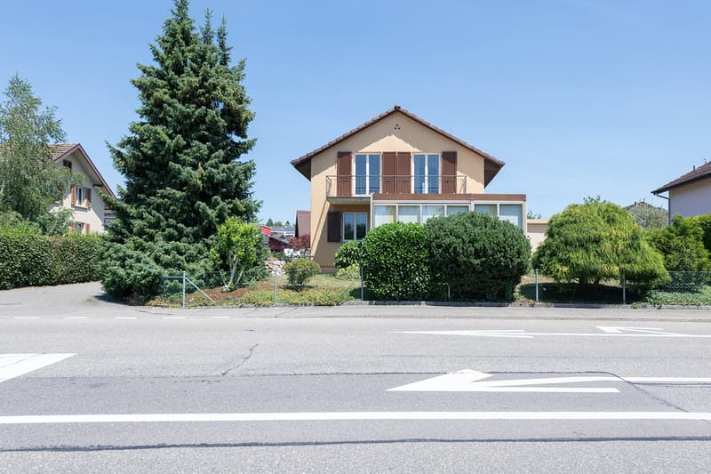 Charming single-family home in Waltenschwil – Your new home awaits! (1)