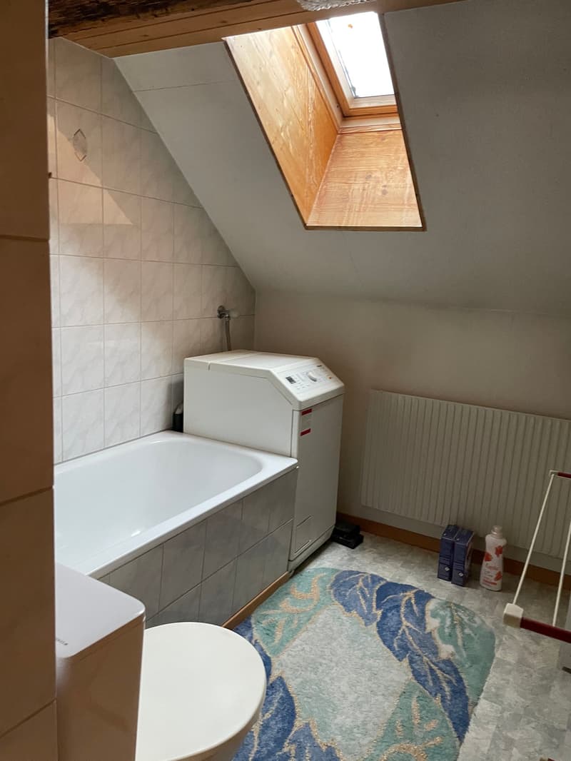 Bad 3-Zimmer-Wohnung 2.OG/DG