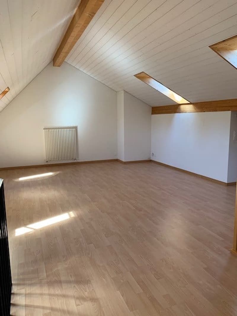 Wonderful 3.5-room maisonette apartment with gallery in Schachen (9)