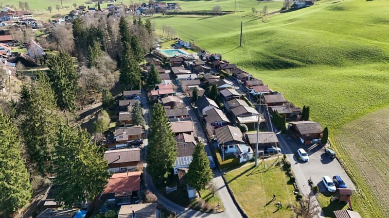 À vendre : Chalet confortable dans le vert (2)