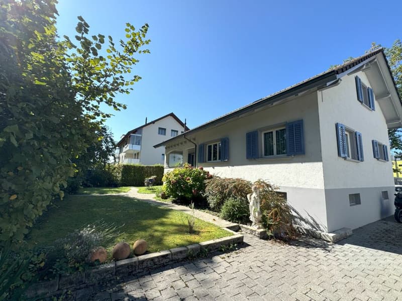 Casa di 5 1/2 locali in vendita in una posizione molto centrale copia (3)