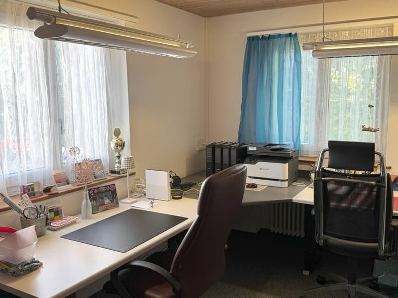 Büro EG
