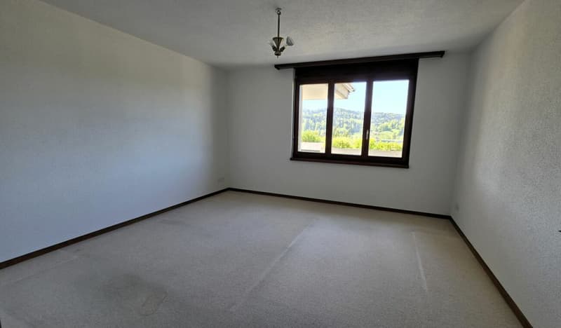 Apartment with terrace in sunny, quiet location and wonderful view (4)