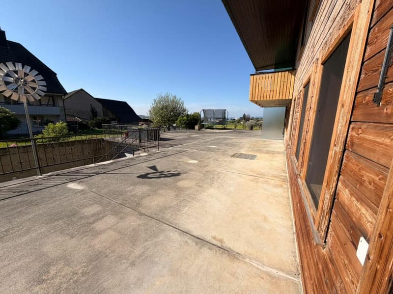 Terrasse sowie Allgemeinfläche zur Mietbenützung