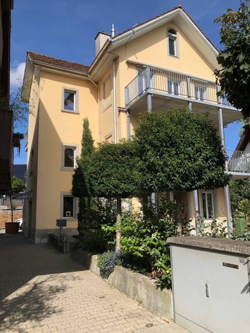 moderne 4 1/2 Zimmerwohnung zu vermieten (8)