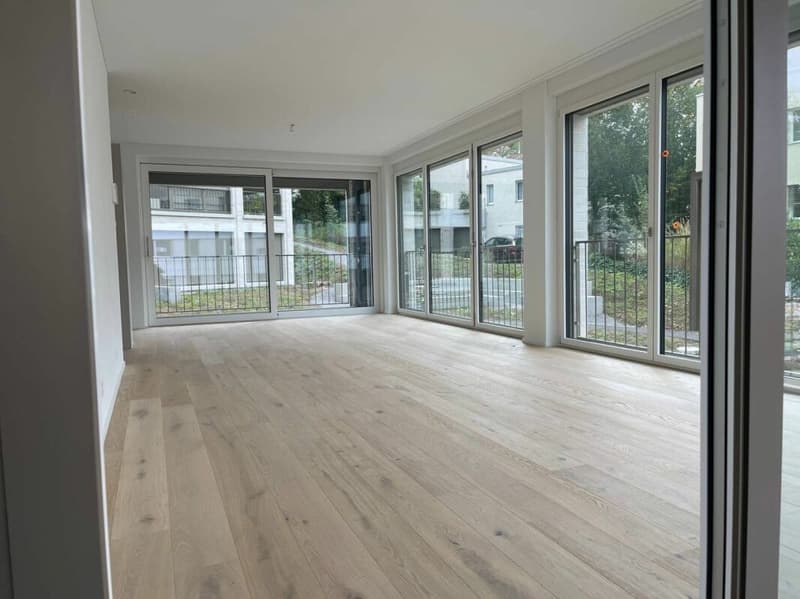 Exklusive 3,5-Zimmer-Neubauwohnung mit 89 m2 in Binningen (2)