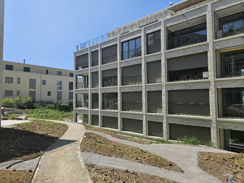 Exklusive 3,5-Zimmer-Neubauwohnung mit 89 m2 in Binningen (8)