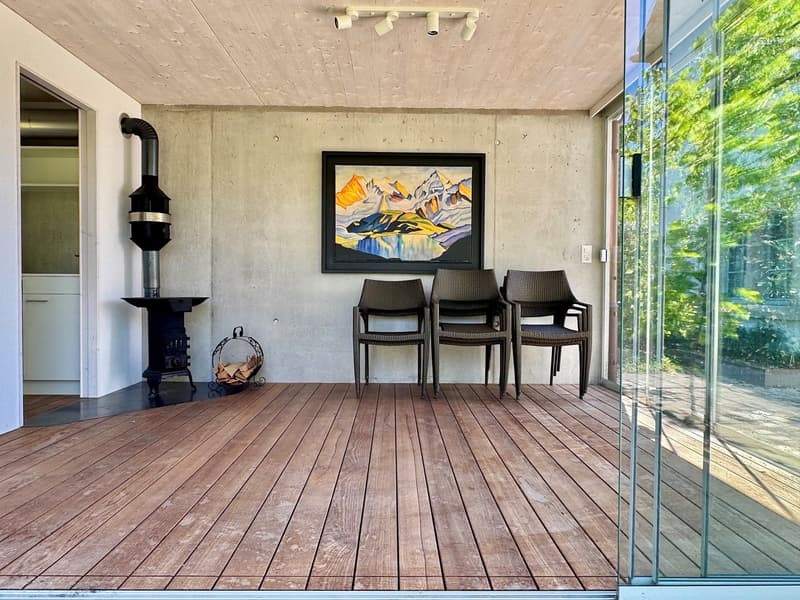 Luxurious and dreamy living and working under a historic roof (24)