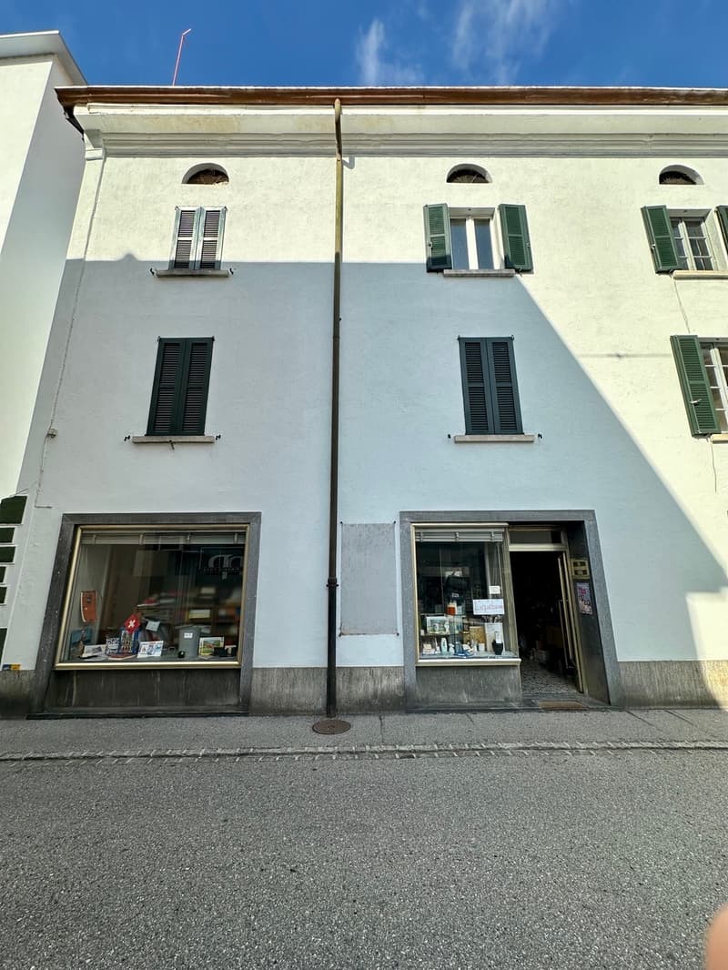 Gebäudekomplex mit Innenhof / Complesso di stabili con corte interna (5)