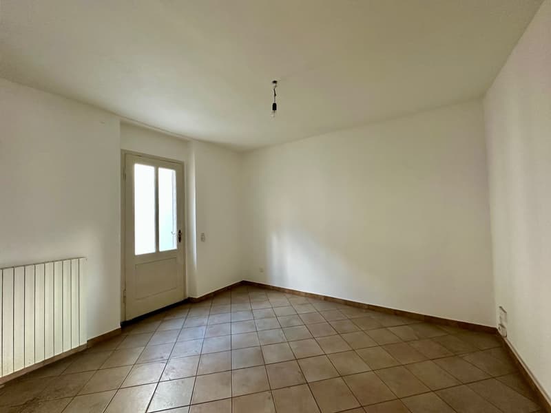 Gebäudekomplex mit Innenhof / Complesso di stabili con corte interna (8)