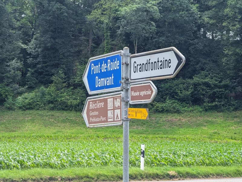 Bauland in idyllischer Umgebung zu verkaufen (1)