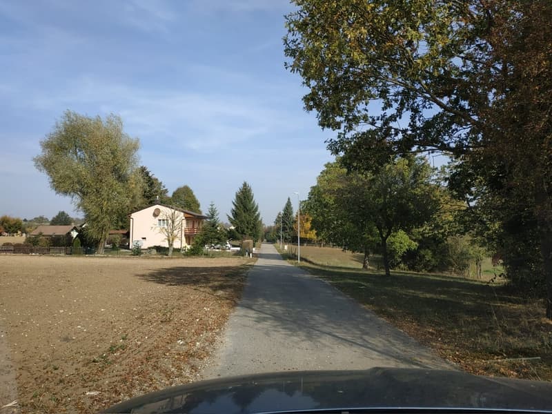 Bauland in idyllischer Umgebung zu verkaufen (9)
