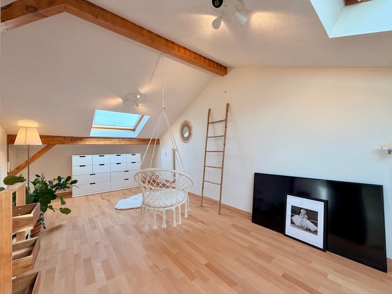 Attraktive 4.5-Zi. Maisonette mit Balkon & Garagenbox (9)