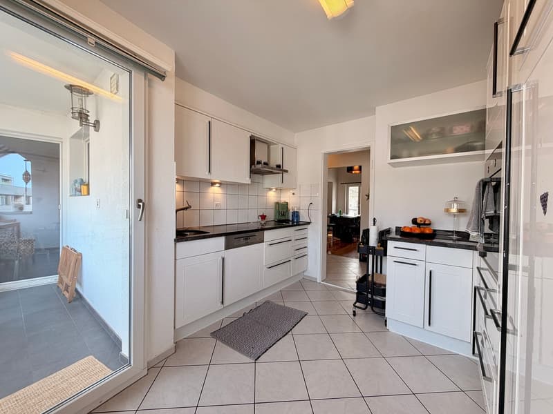 Attraktive 4.5-Zi. Maisonette mit Balkon & Garagenbox (5)